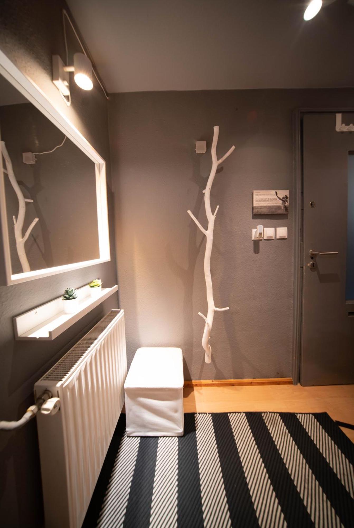 Lovely Flat By The Castle For 4Ppl ブダペスト エクステリア 写真